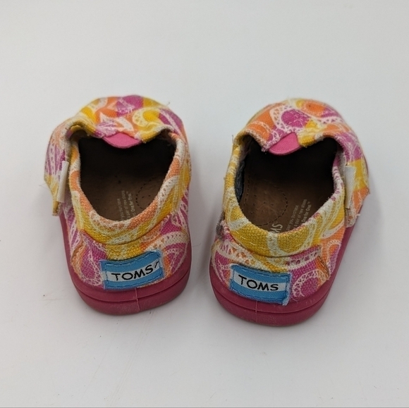 Toms Colorful Paisley Slip On Shoes 4T - Picture 3 of 5